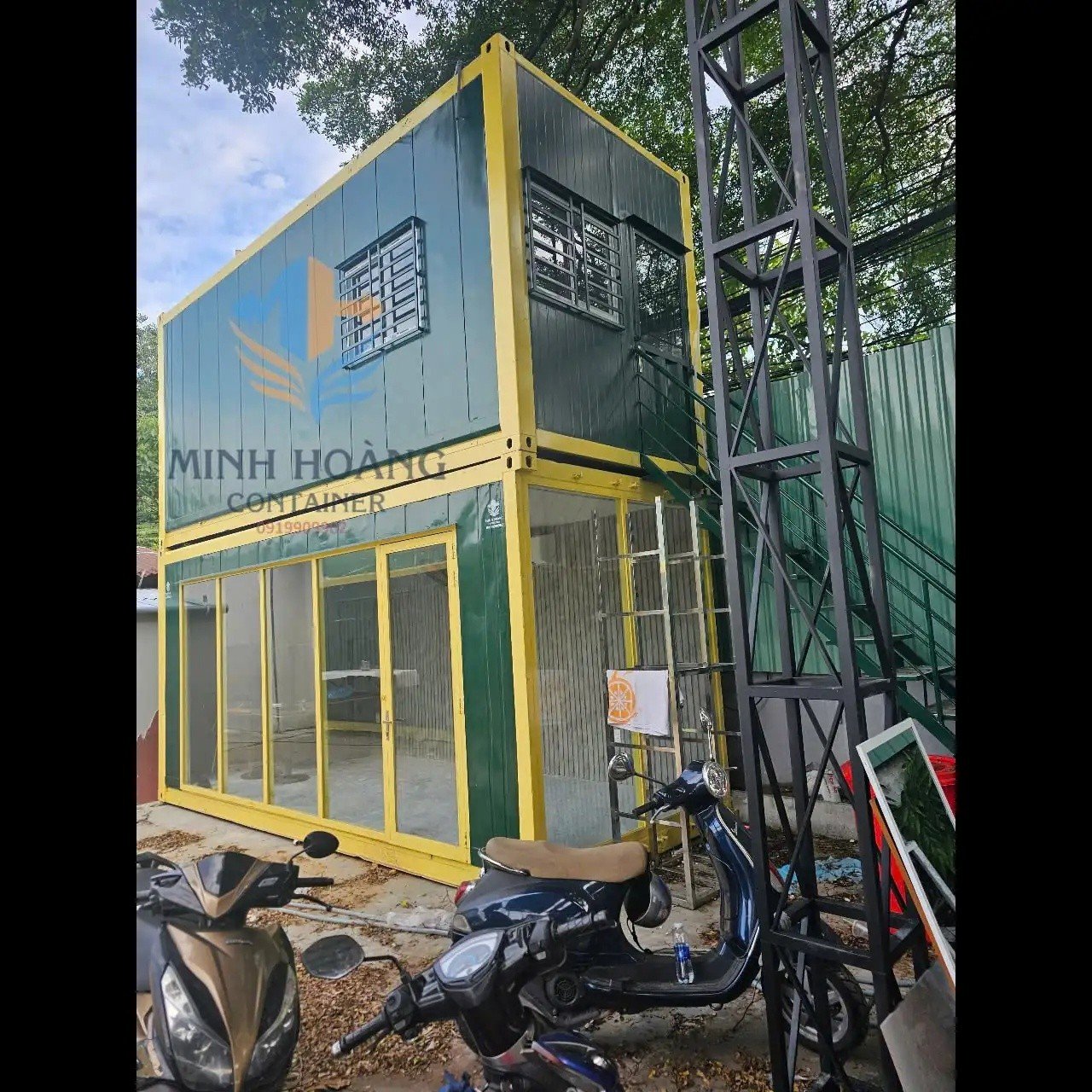 Container 2 Tầng Văn Phòng Kết Hợp Nhà Ở 2x20 Feet Xanh Lá Viền Vàng